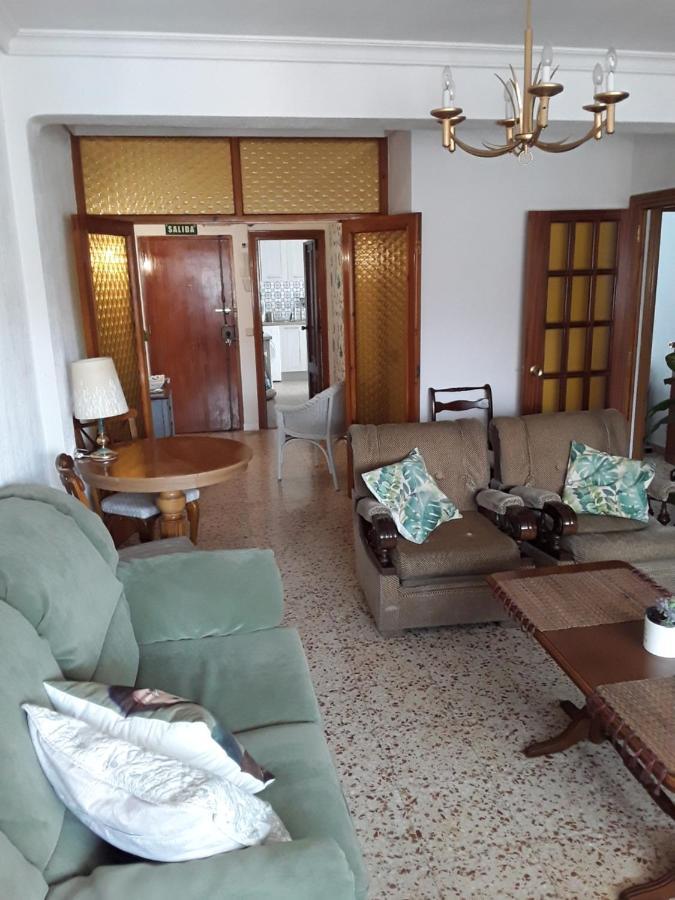 Ferienwohnung Anahouse Alcalá de Henares Exterior foto